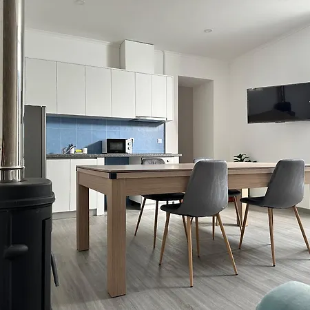 Ferreira House Apartment